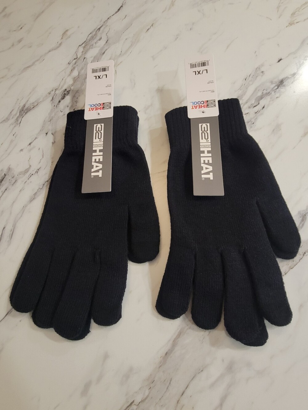 32 Heat Black Men's Knit Gloves - L/XL. 2 Pairs